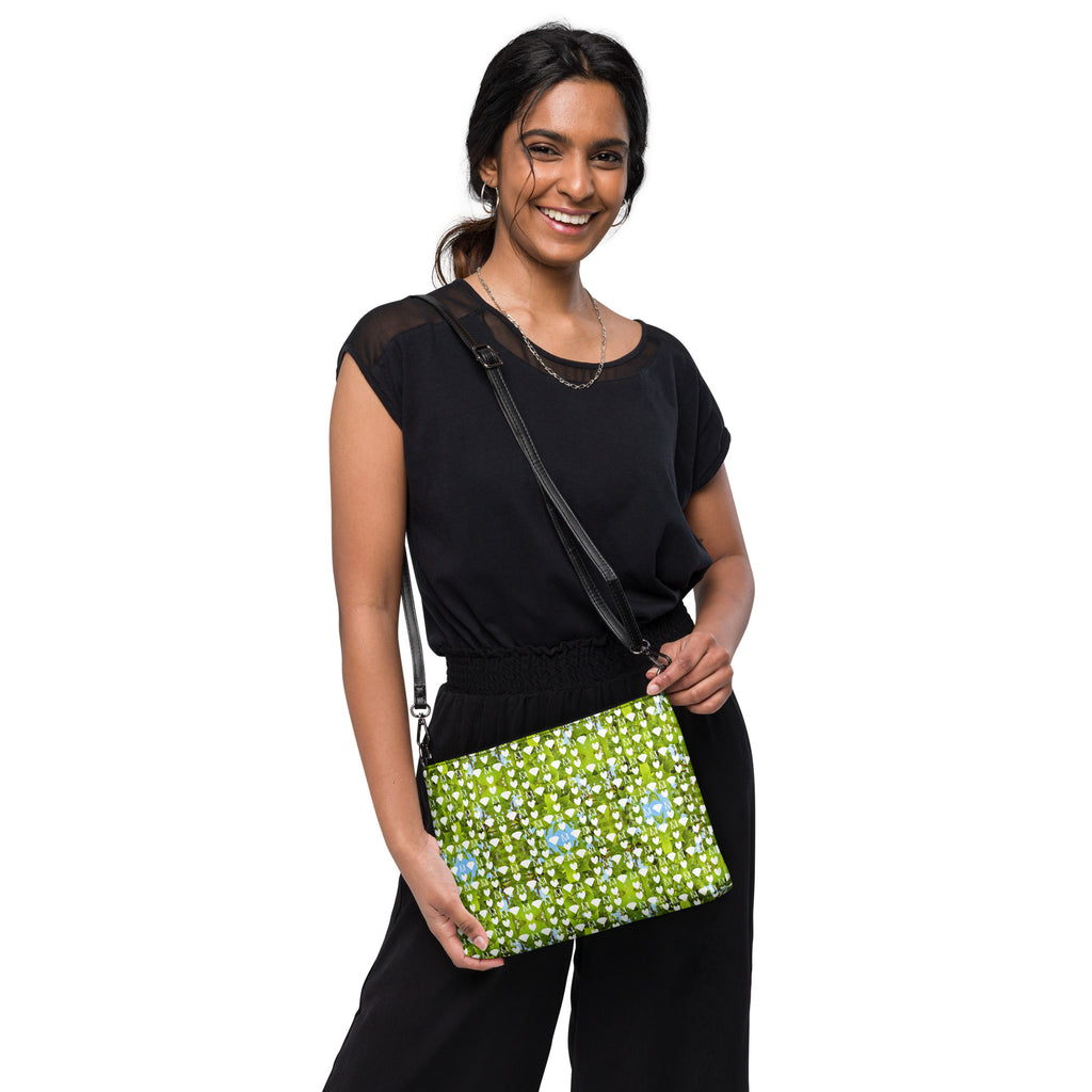 Daemon Luxury Belly Red’s Garden (Rebirth) Borsetta crossbody bag with all-over black floral print, showcasing elegant design and craftsmanship.