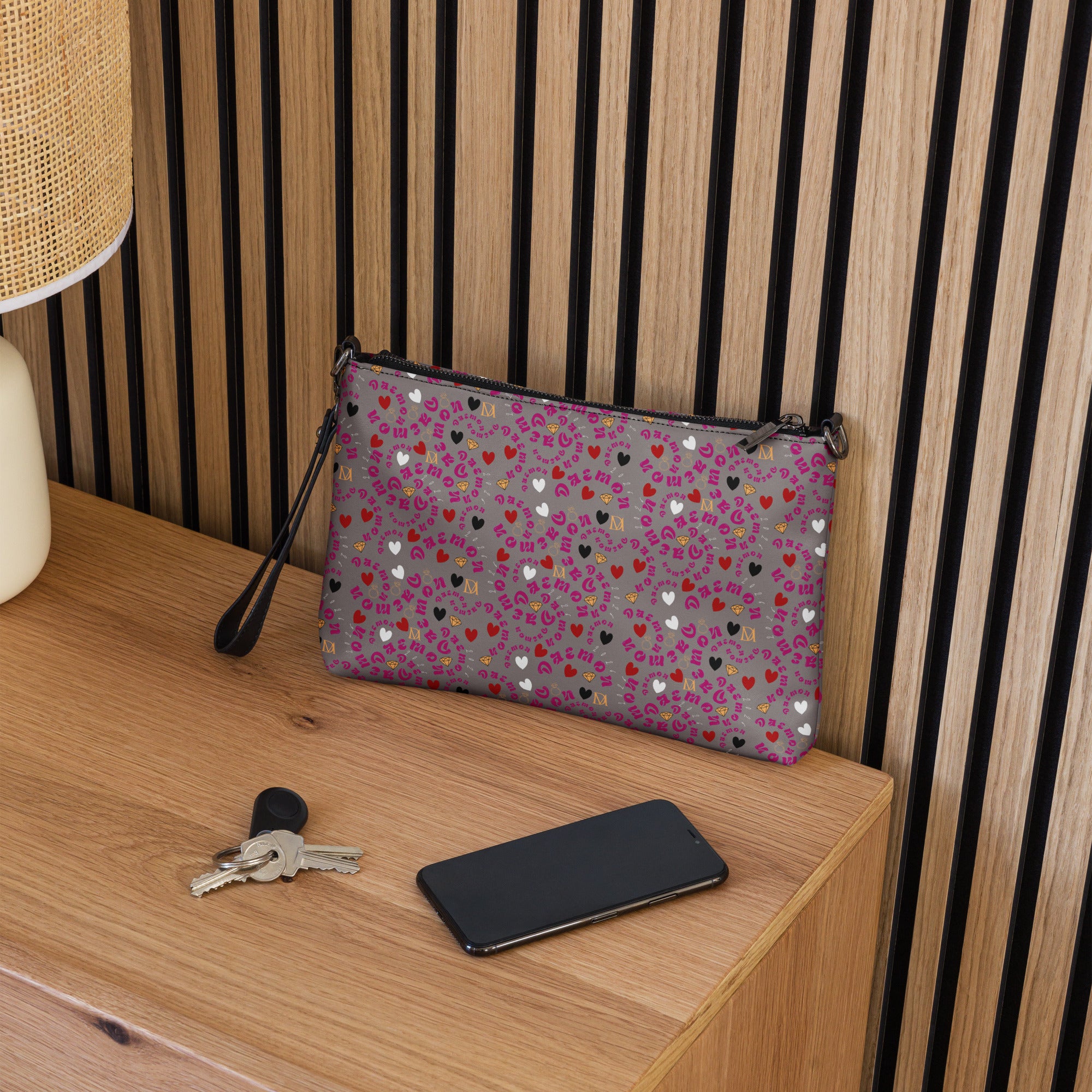 Daemon Luxury Carnival Bay Picasso Mirrors Borsetta crossbody bag with all-over black print and adjustable strap.