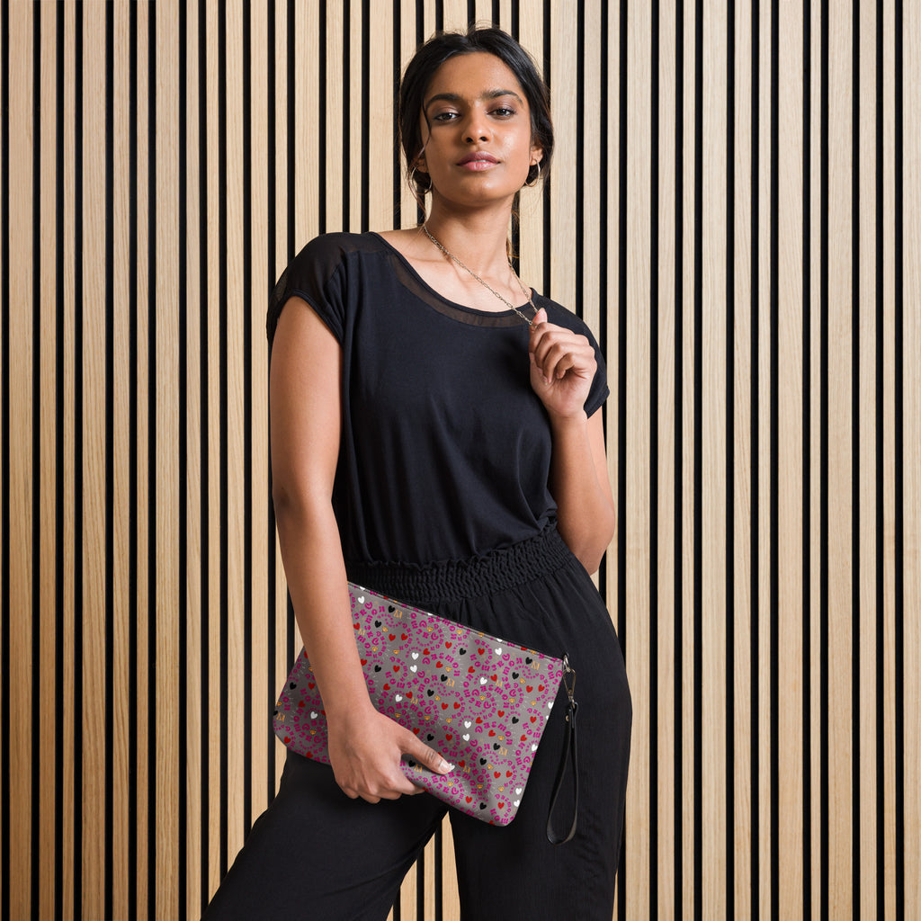 Daemon Luxury Carnival Bay Picasso Mirrors Borsetta crossbody bag with all-over black print, front view.