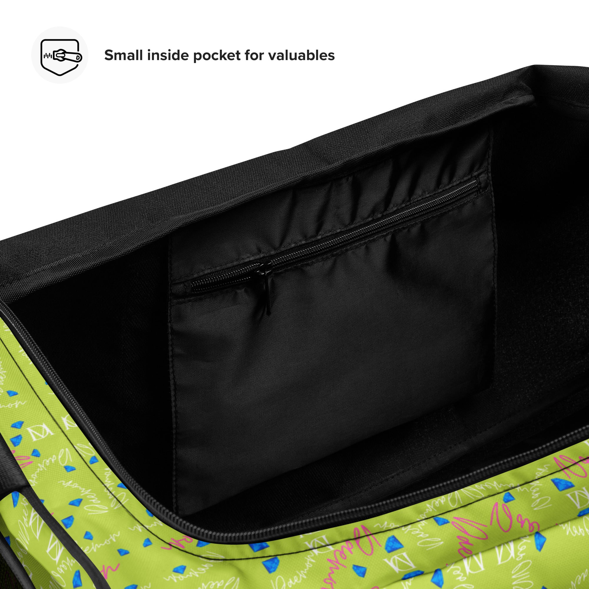 Daemon Luxury Picasso Mirrors Seven Seas Ave Borsone duffle bag with all-over white print, showing stylish, spacious design and handles.