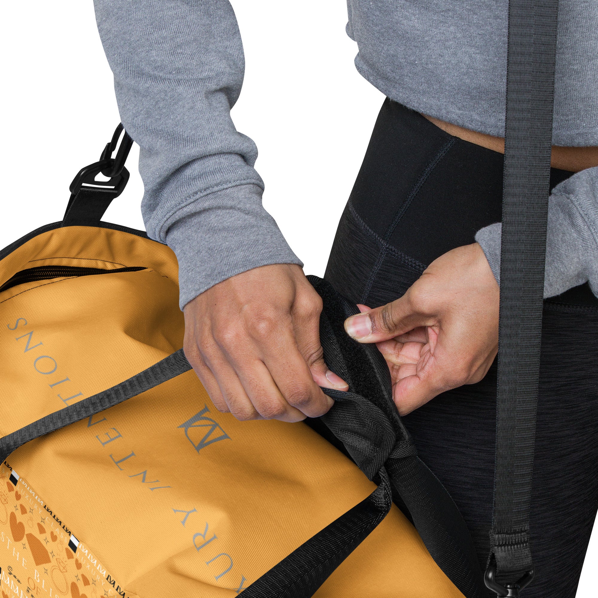 Daemon Luxury STF Bliss Lucciole Falo borsone duffle bag with all-over white print, durable fabric and spacious design.
