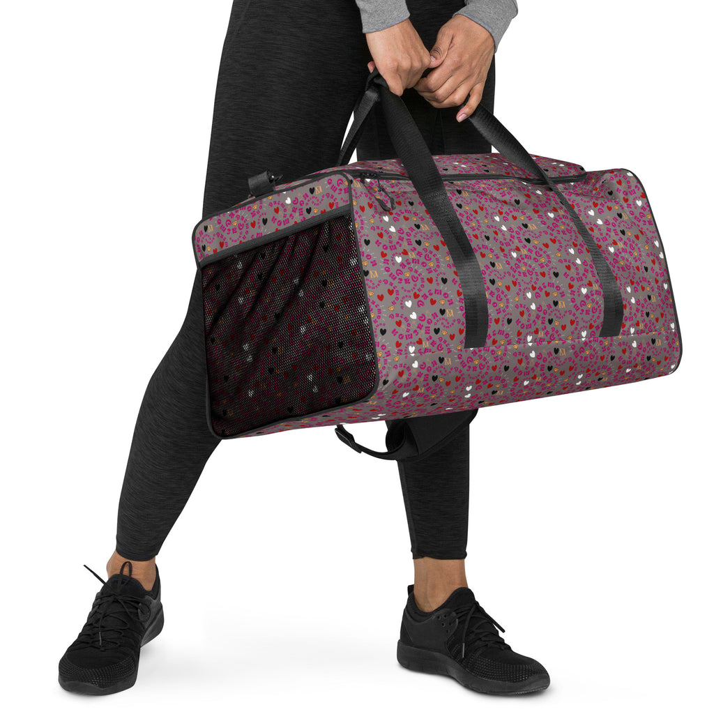Daemon Luxury Carnival Bay Picasso Mirrors Borsone duffle bag with all-over white print, right front view.