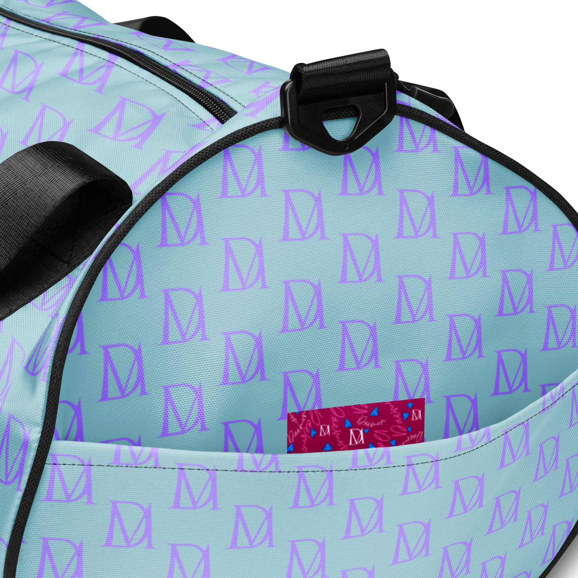 Daemon Luxury Pacifica Illusion oceanic hologram gym bag with all-over white print and sleek design.