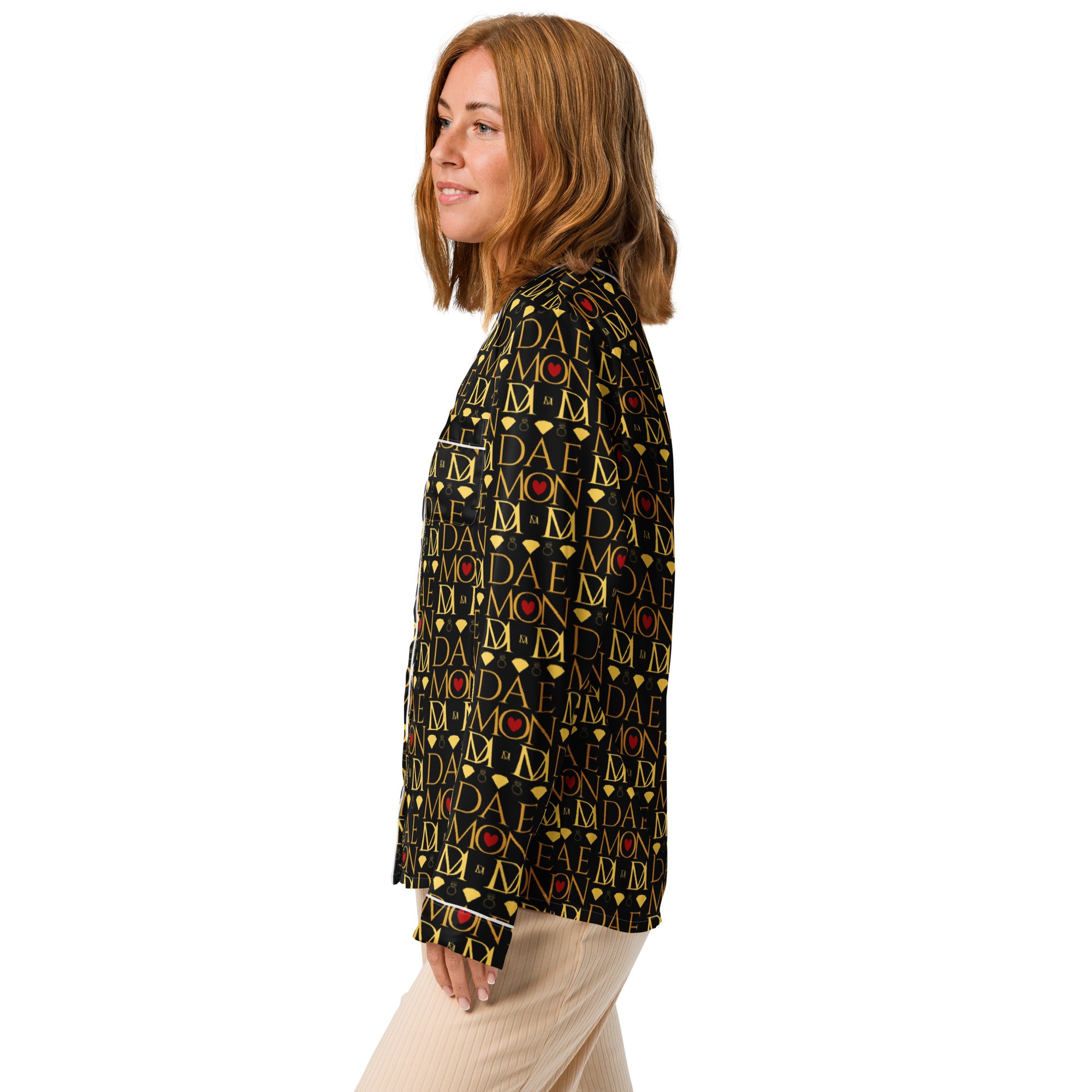 Daemon Luxury Sun Glow California women's long-sleeve pajama top in white silk with all-over print, soft and comfortable for sleep.