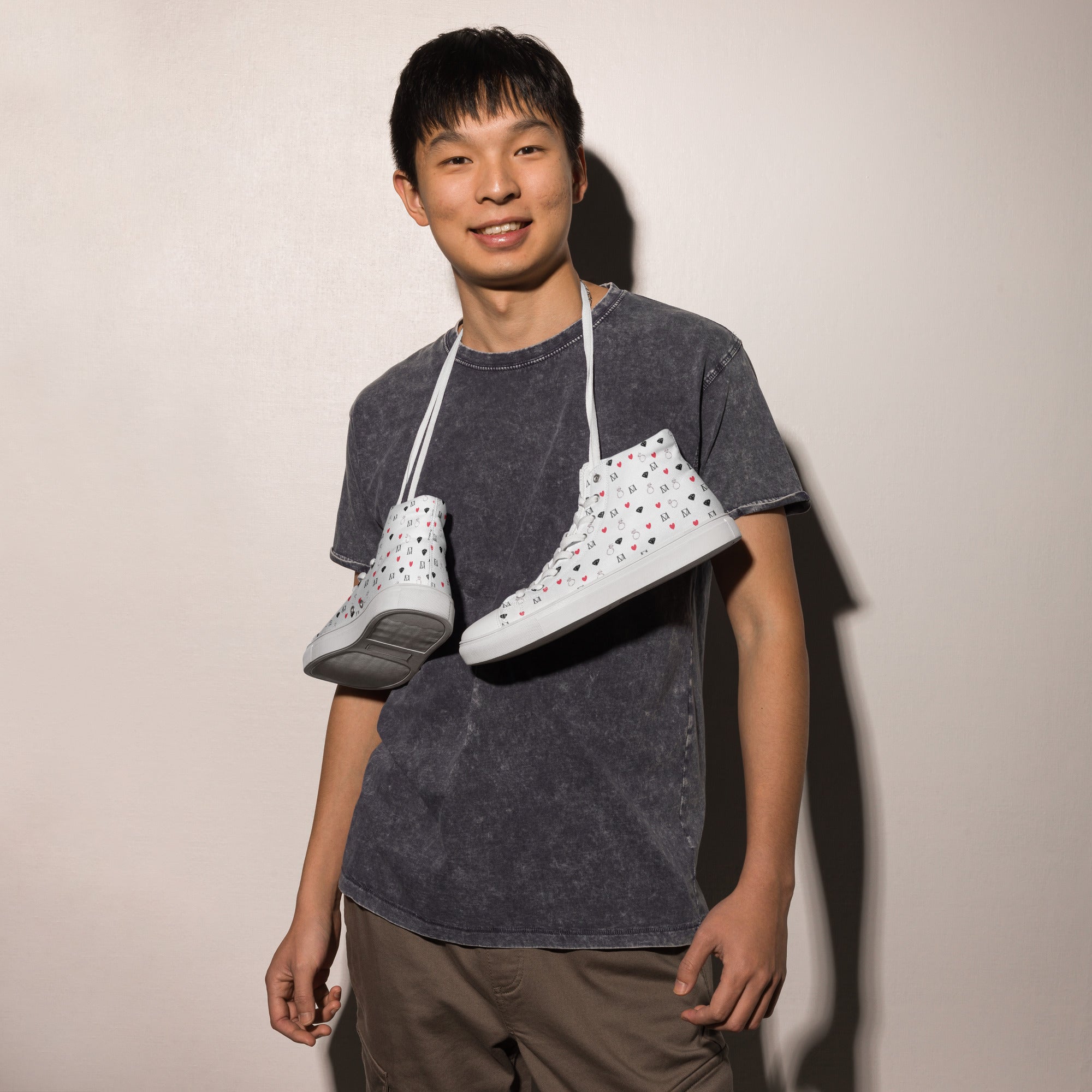 Daemon Luxury Speckled Diamonds Artica Blizzard men's high-top canvas shoes in white, featuring a stylish speckled diamond pattern.