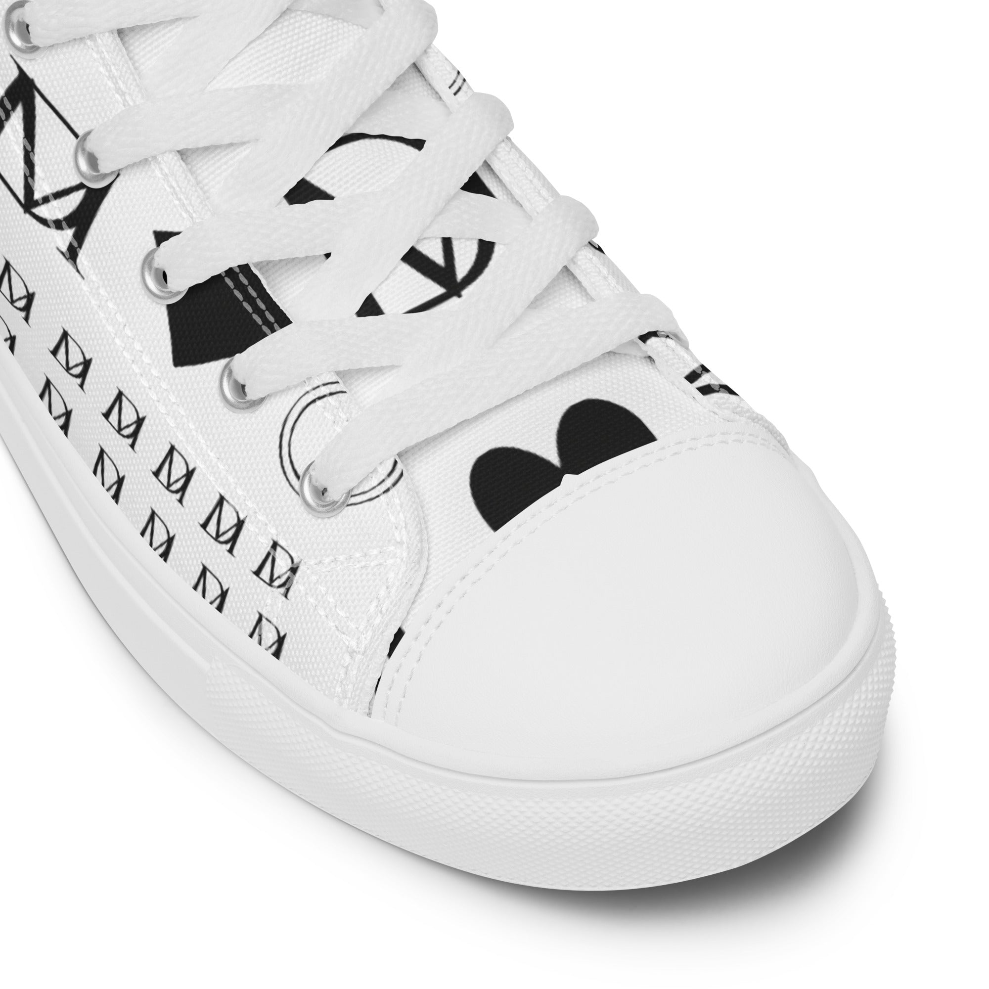 White men's high-top canvas shoes from Daemon's Dim Diamonds Artica Blizzard Male collection.