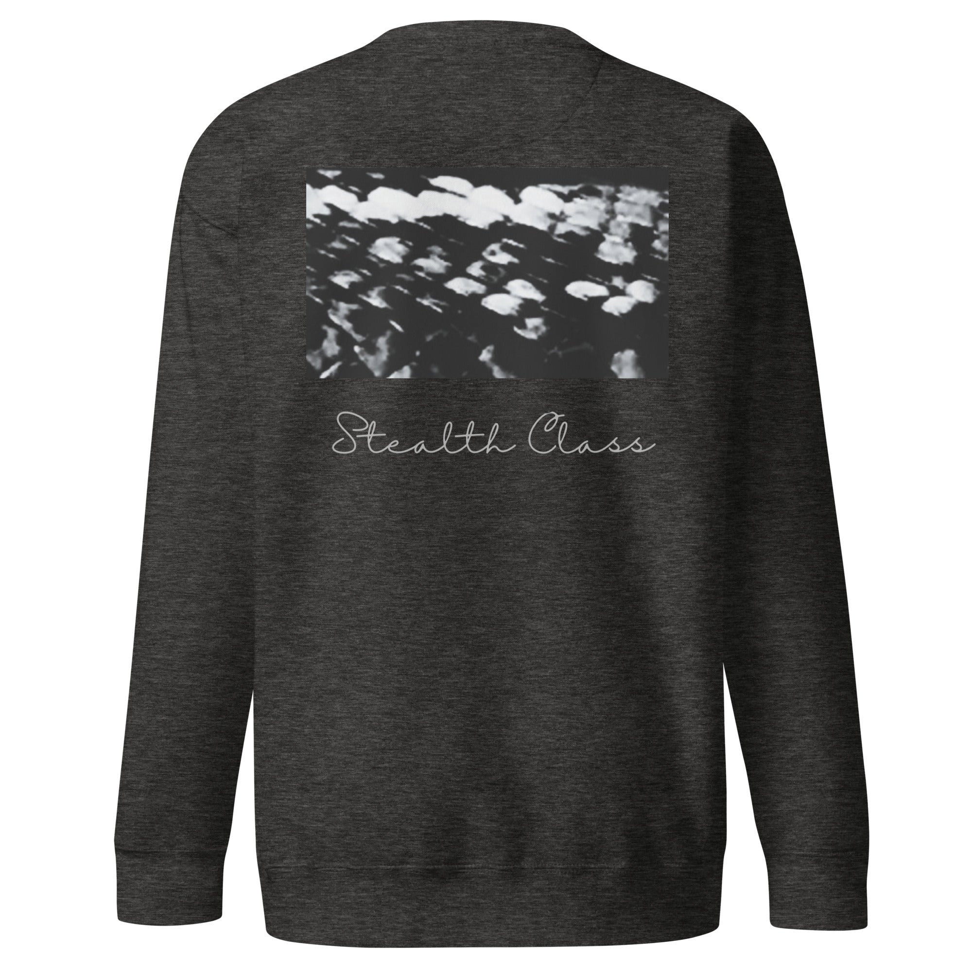 Daemon Serpentine Columbiana .1 unisex charcoal heather sweatshirt with back design, premium felpa fabric for comfort and style.